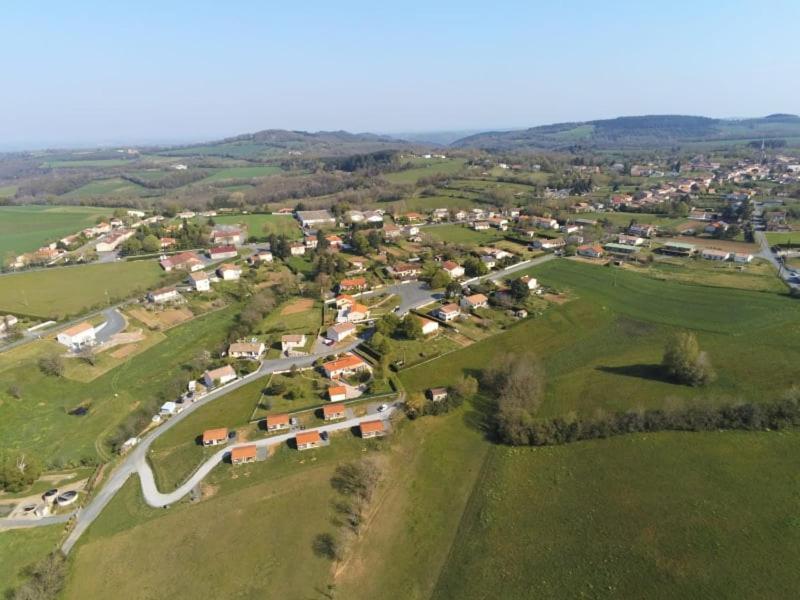 Les Chalets D Hermine Montredon-Labessonnie Bagian luar foto
