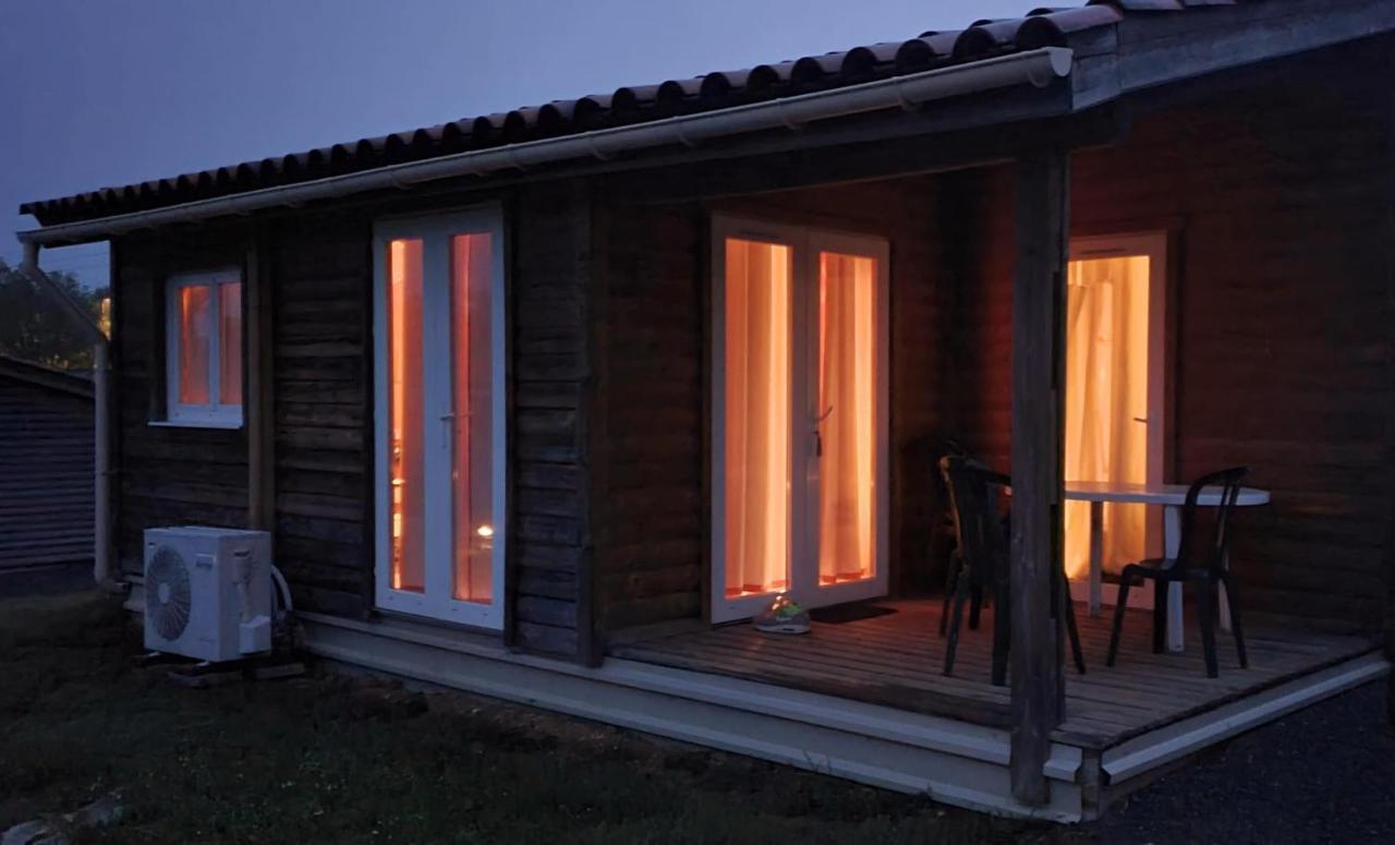 Les Chalets D Hermine Montredon-Labessonnie Bagian luar foto